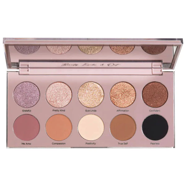 DOMINIQUE COSMETICS The Essential Eye Shadow Palette
